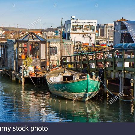 Riverside Townhouse, Only 20 Minutes From Brighton And Worthing Shoreham-by-Sea Dış mekan fotoğraf